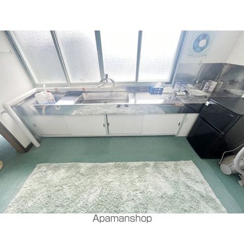 北見市 2階建 築56年の内装写真
