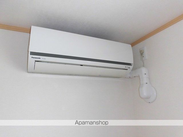 アーバン新家の内装写真