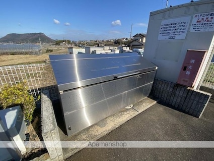 サウス・ヴィレッジＡ・Ｂ[1LDK/45.93m2]の共用部1