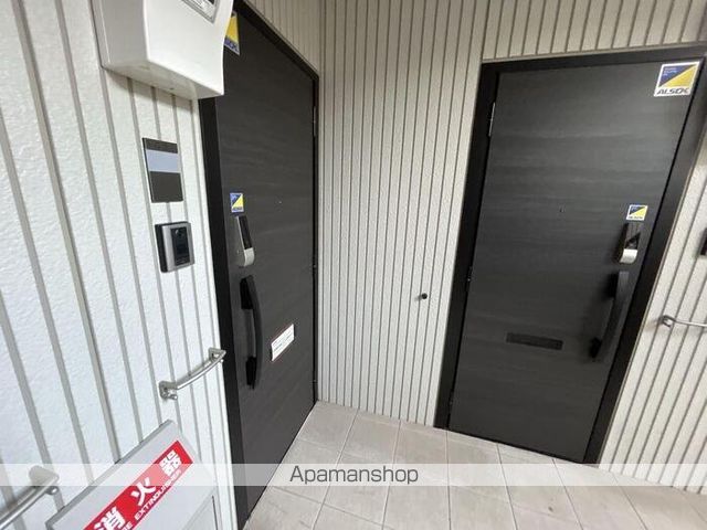 AUGUSTの玄関写真