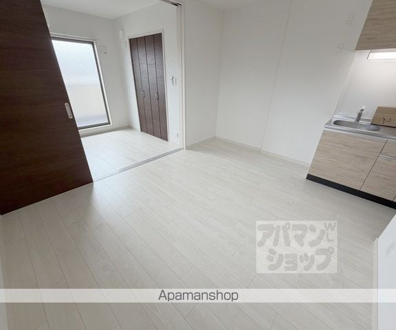 F ASECIA KUULEIの内装写真