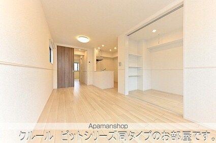 ＤＫ　エステート　守山[1LDK/50.74m2]のリビング・居間