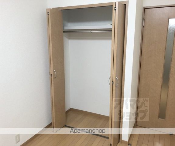 サンクスパレ千代原の内装写真