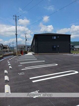 アイノス波分Ⅰ[1LDK/50.05m2]の駐車場