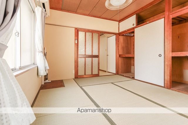 徳島線 鴨島駅 徒歩3分 3階建 築51年の内装写真
