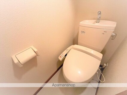 レオパレスＳＵＮＲＩＳＥ　５７[1K/23.18m2]のトイレ