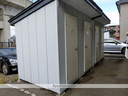 アピオン前九年[3LDK/62.77m2]の共用部1