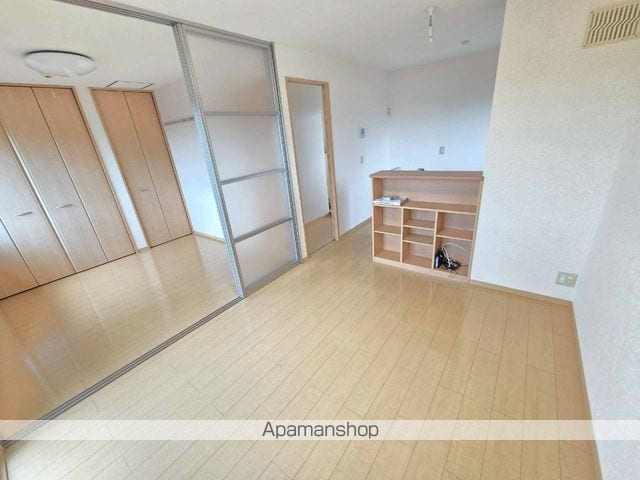 グランシャリオII番館の内装写真