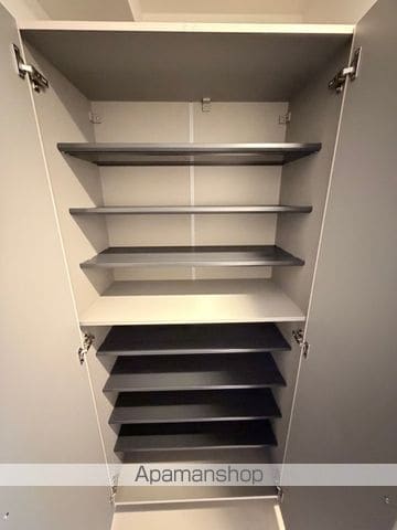 LIVEFLAT千種WESTの内装写真