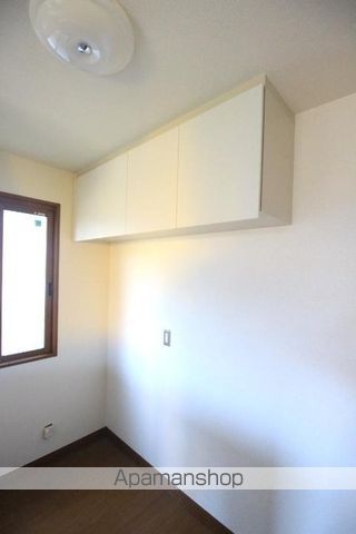 クレセントコートC棟の内装写真
