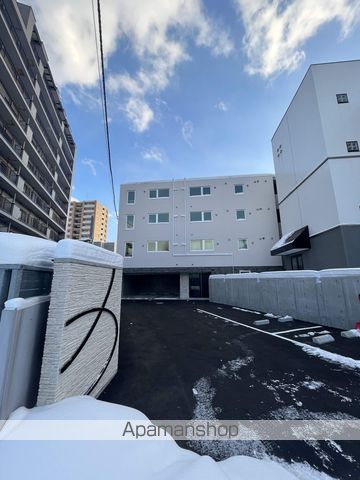 LIVEASE KITAMARUYAMA(リヴィースキタマルヤマの外観写真