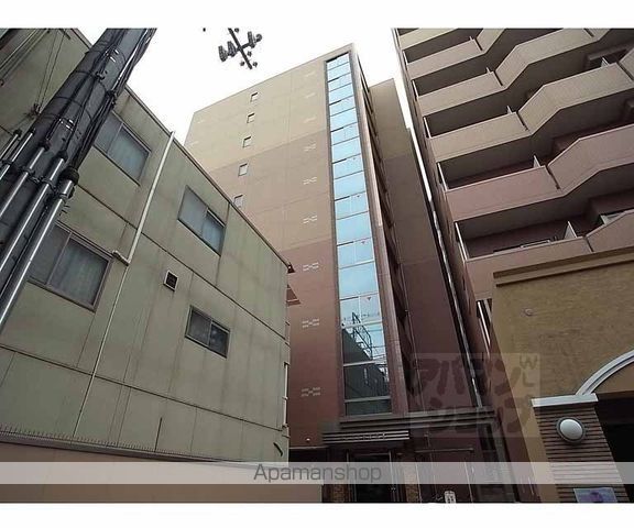 サンロイヤル三条の外観写真