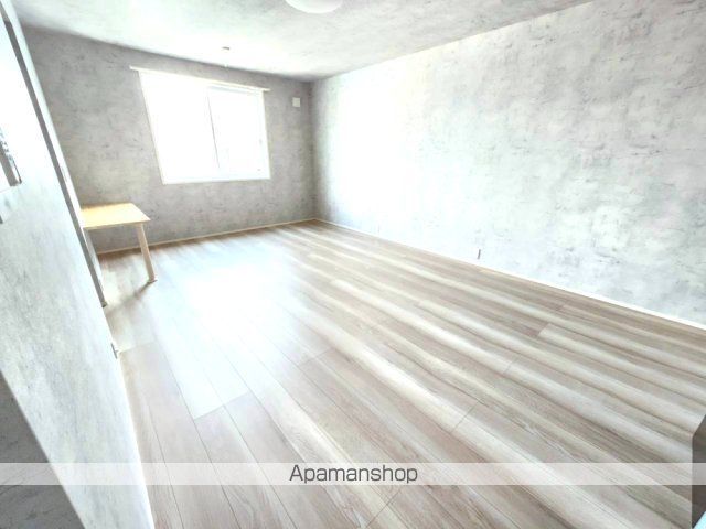 Radhus Amagatsujiの内装写真