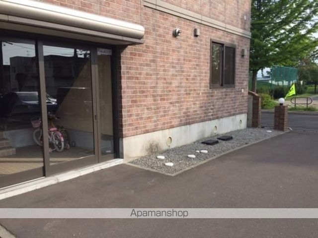 リビングタウン札幌東 B棟の玄関写真
