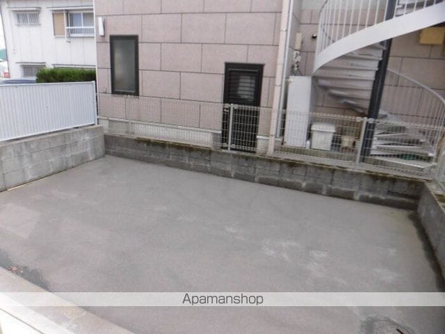 グラシューの内装写真