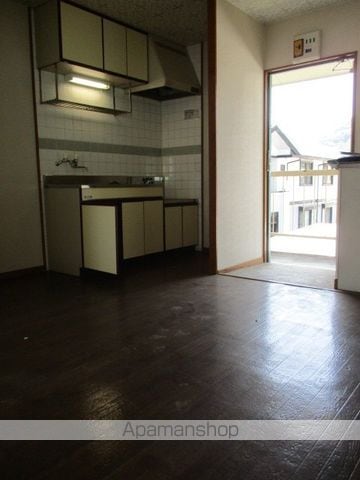 東府屋ハイツの内装写真