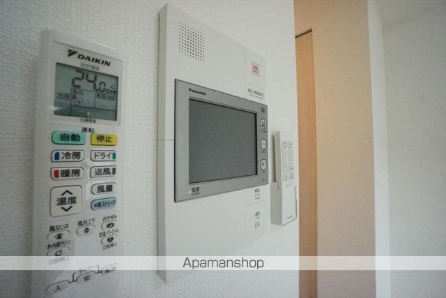 SーRESIDENCE浅間町駅前AXIALの内装写真