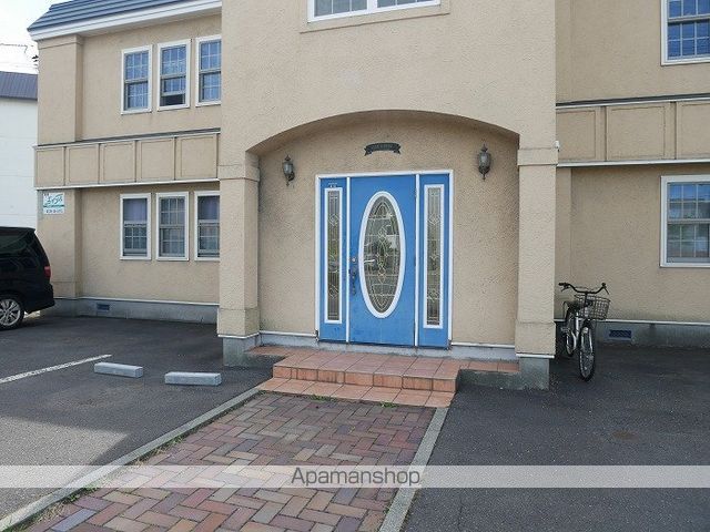 カーサ日の出の玄関写真
