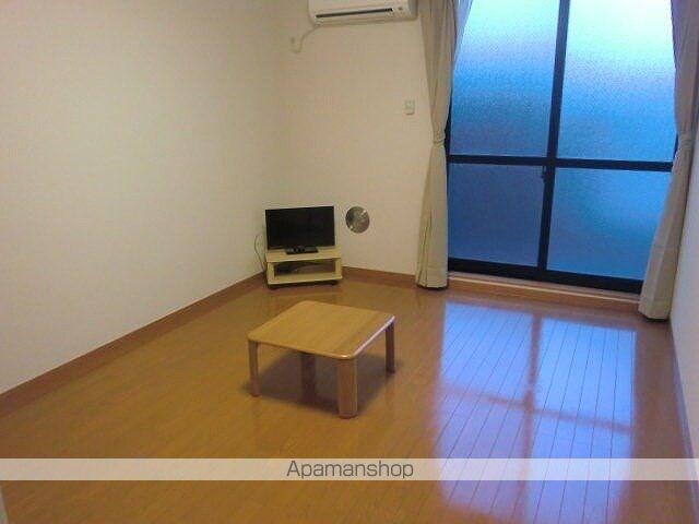 レオパレスシャトレー[1K/23.18m2]の収納