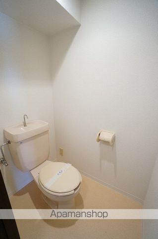 コンプリーションIの内装写真