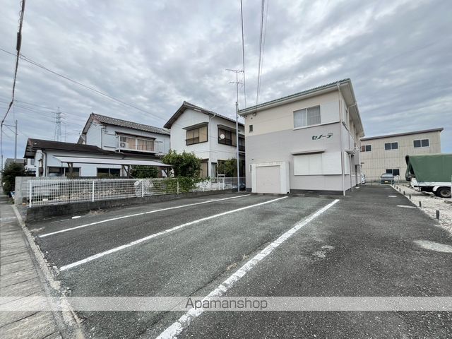 セノーテの外観写真