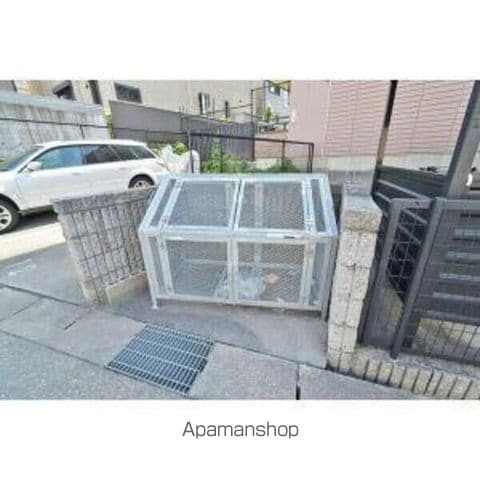 プラティーク ヴィラの内装写真
