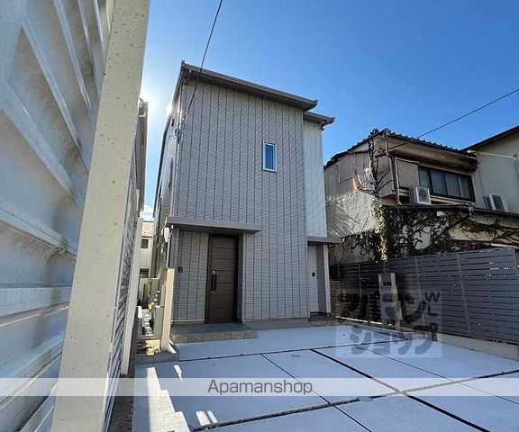阪急電鉄京都線 桂駅 徒歩6分 2階建 築3年の外観写真