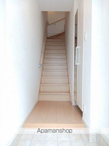 グランブルー 3RDの内装写真
