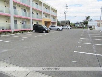 ピースエスパシオ[1LDK/45.91m2]の駐車場