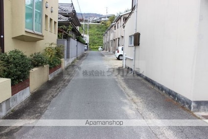 浜本住宅[3DK/74.52m2]の周辺2