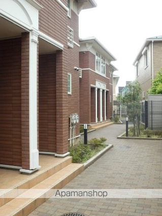 プリムローズ[2LDK/56.19m2]の外観4