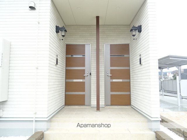 ファイン ブリーゼの玄関写真