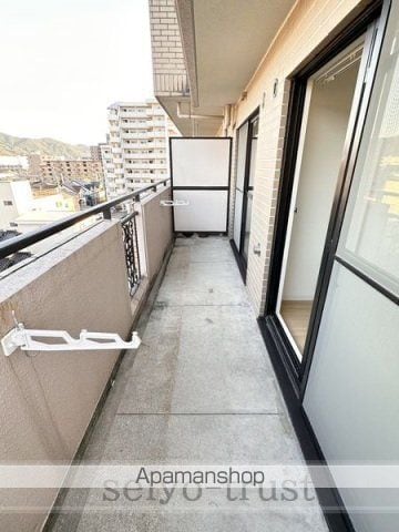 日宝ポニクレール府中の内装写真