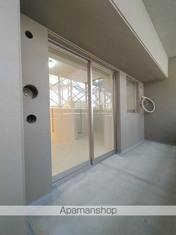 スプランディッド大阪EASTの内装写真