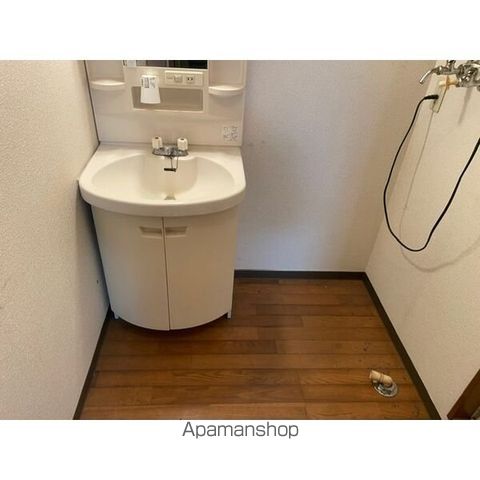 シュロス西岡の内装写真