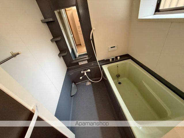 神殿マンション3号棟の内装写真