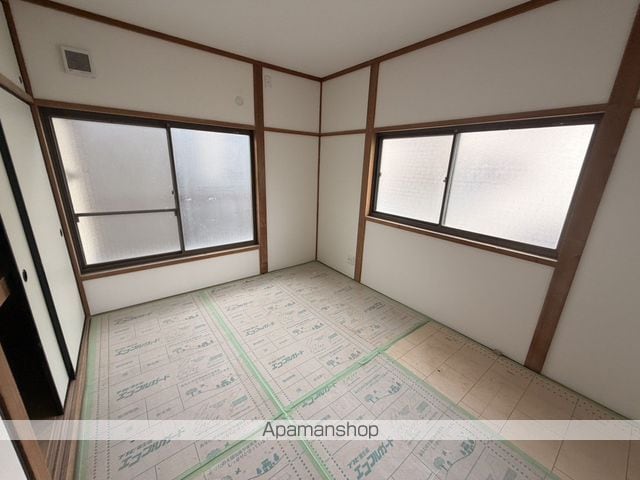 八幡市 2階建 築49年の内装写真