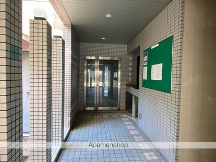 メゾン・ド・栗林公園[1R/18m2]の共用部2