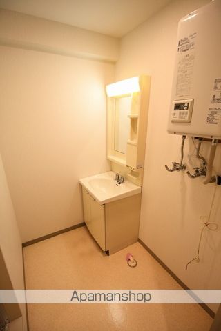 ロイヤルレインボー平岸 B棟の内装写真