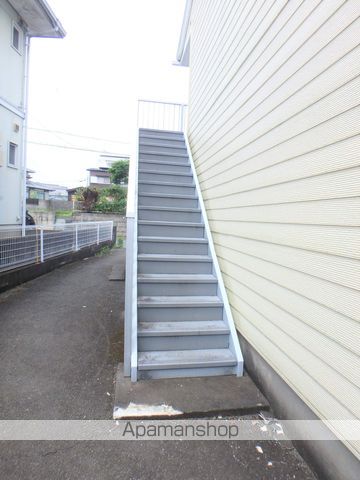 プレジール月見ヶ丘の玄関写真