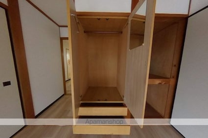 岡林マンション[2DK/46m2]の収納