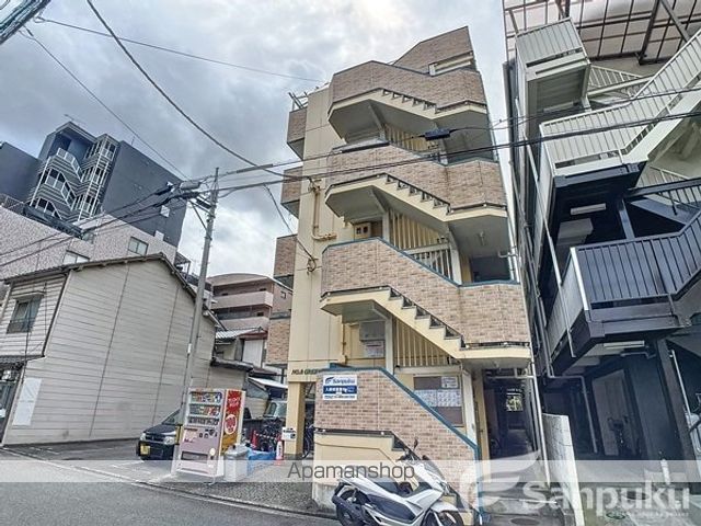 第8グリーンハイツの外観写真