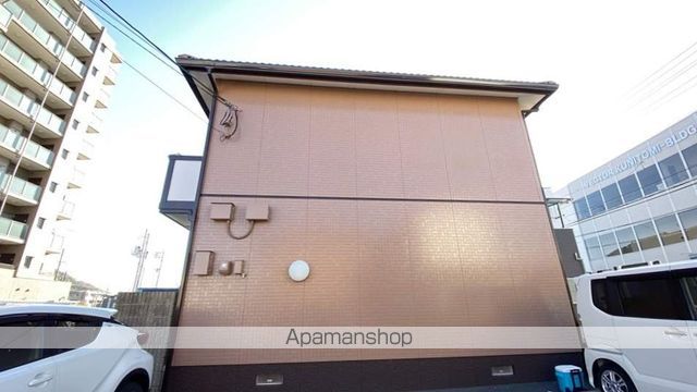 ラ・パルテール国富 参番館の外観写真