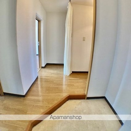 梅ヶ丘マンション[2LDK/46.68m2]の玄関