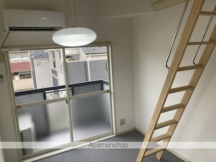 Ｌｏｉｒｅ下保谷[1K/15.62m2]のリビング・居間1
