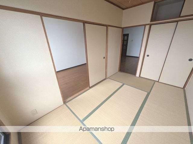 ローズハイツ若江の内装写真
