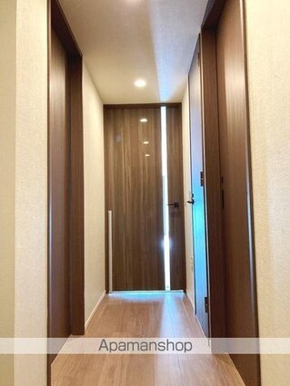 プラウド練馬光が丘公園[3LDK/68.86m2]の玄関