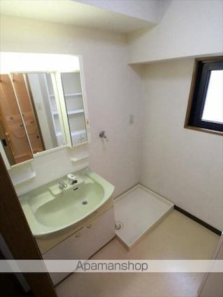 グランドステイタス道後[3LDK/75.48m2]の洗面所