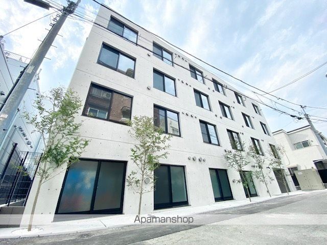 中野区弥生町のマンションの外観1