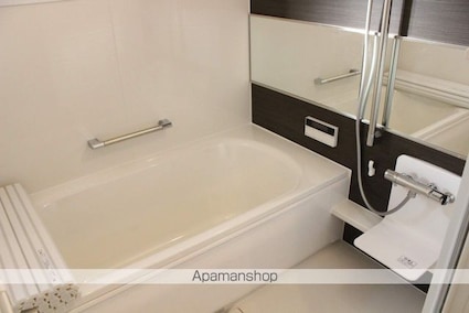 メゾンアンソレイユ[2LDK/65.35m2]のバス